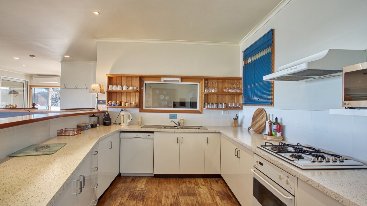 Photo of Kitchen in Binalong Bay