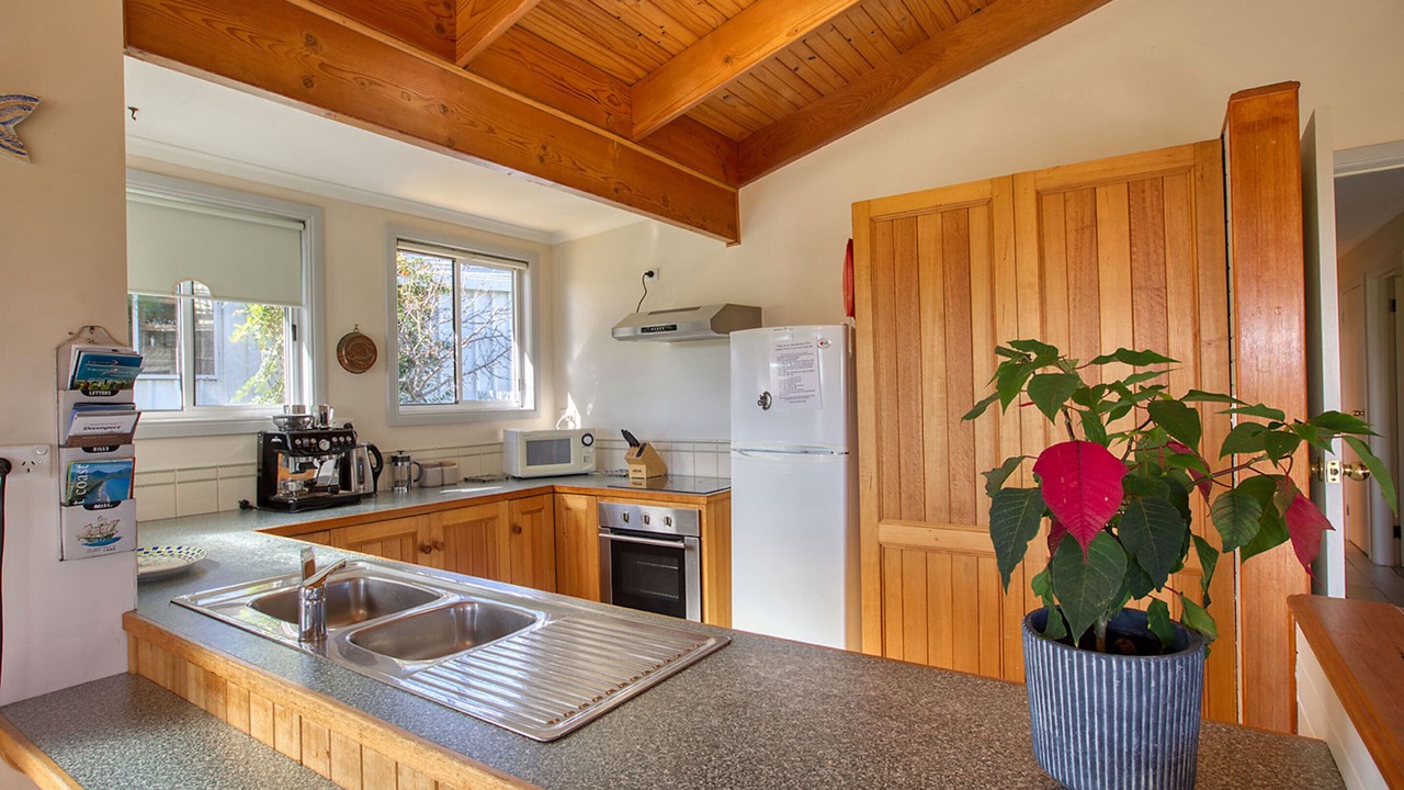 Photo of Kitchen in Binalong Bay