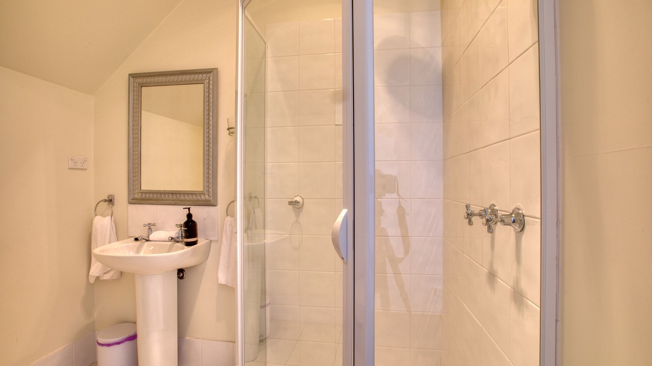 Photo of Bathroom in Binalong Bay