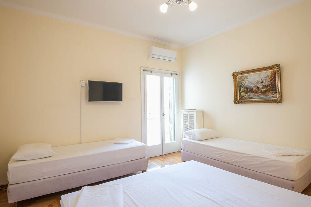 Photo of Bedroom in Kypseli
