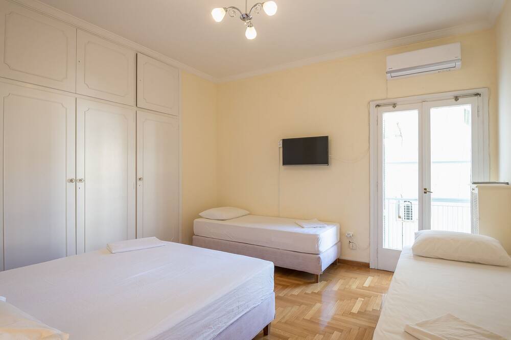 Photo of Bedroom in Kypseli
