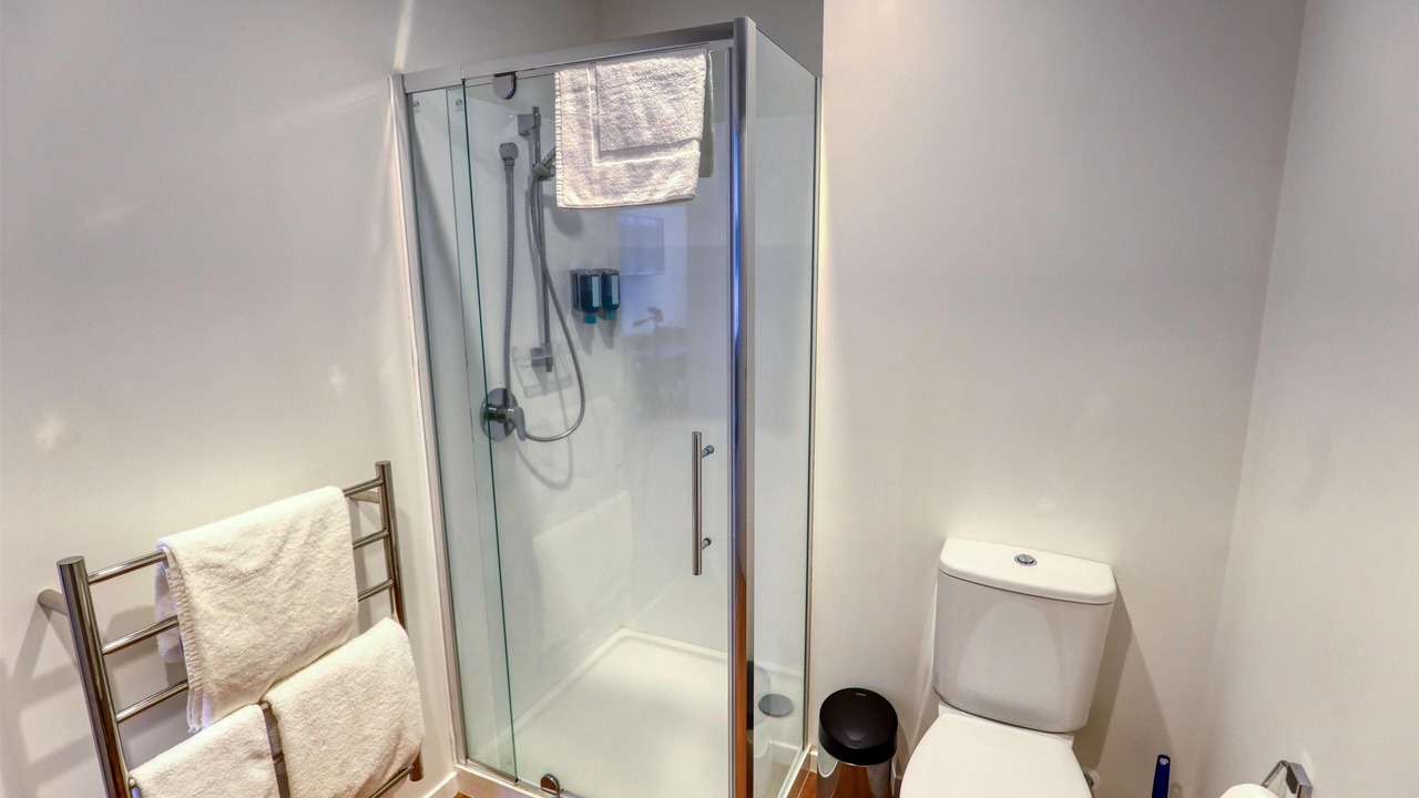 Photo of Bathroom in Manurewa