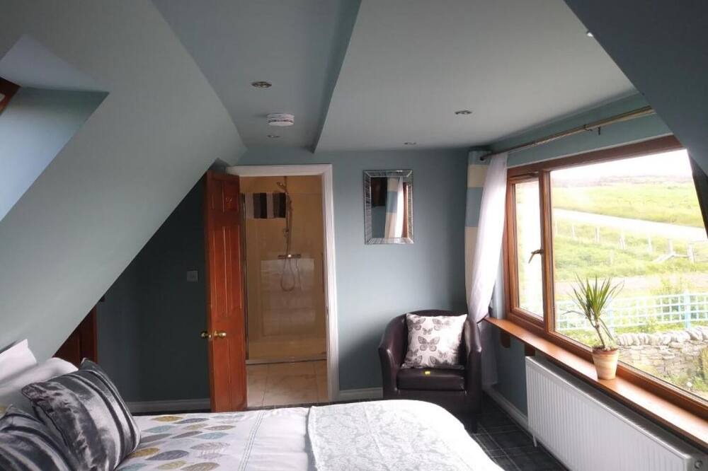 Photo of Bedroom in Auckengill