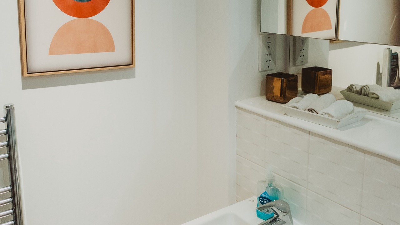 Photo of Bathroom in City Centre Glasgow