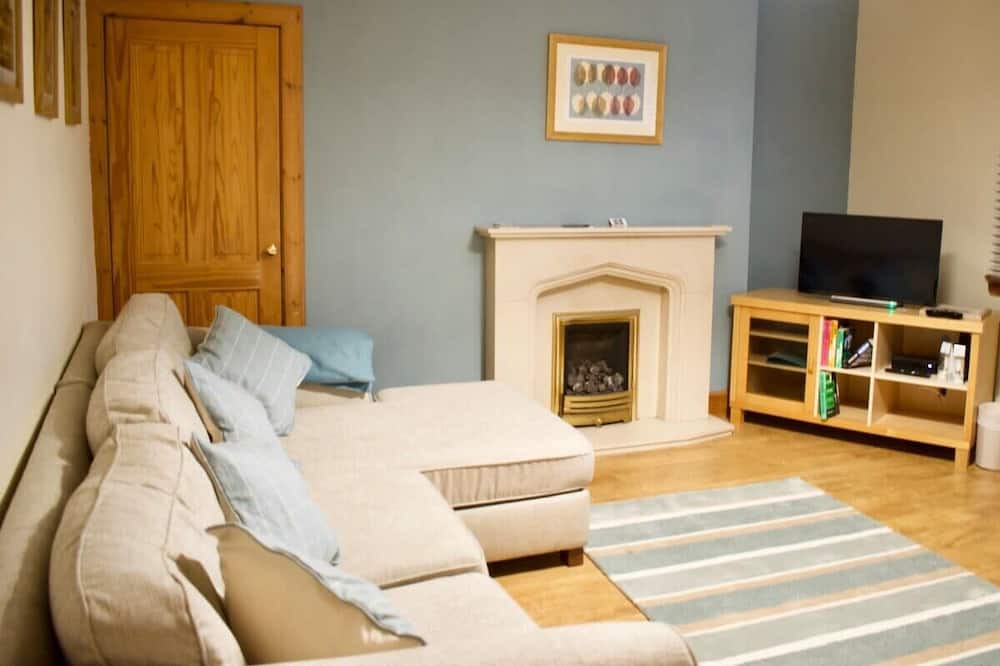 Photo of Livingroom in Restalrig