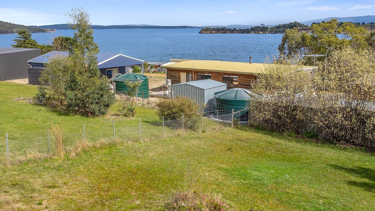 Photo of Outdoor in Alonnah