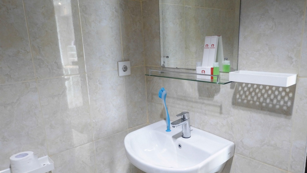 Photo of Bathroom in Jatinegara