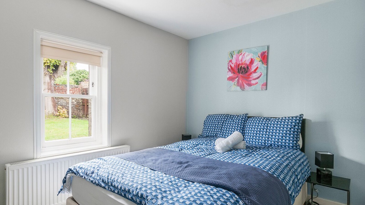 Photo of Bedroom in Duddingston