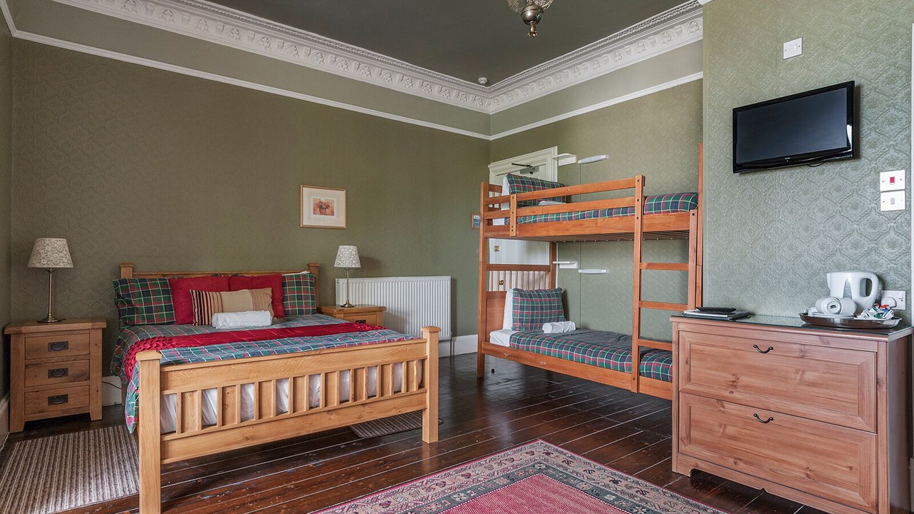 Photo of Bedroom in Duddingston