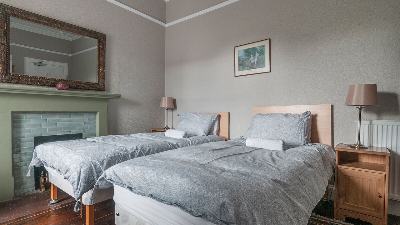 Photo of Bedroom in Duddingston