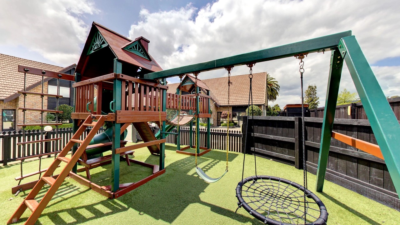 Photo of Outdoor in Fenton Street