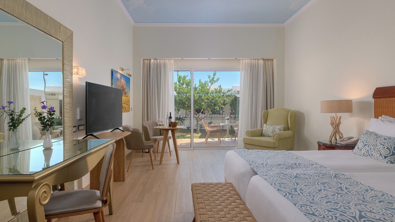Photo of Outdoor in South Rhodes