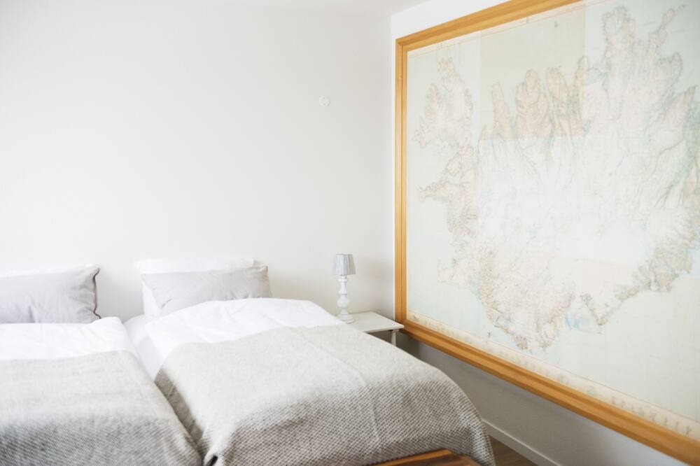 Photo of Others in Adaldalur