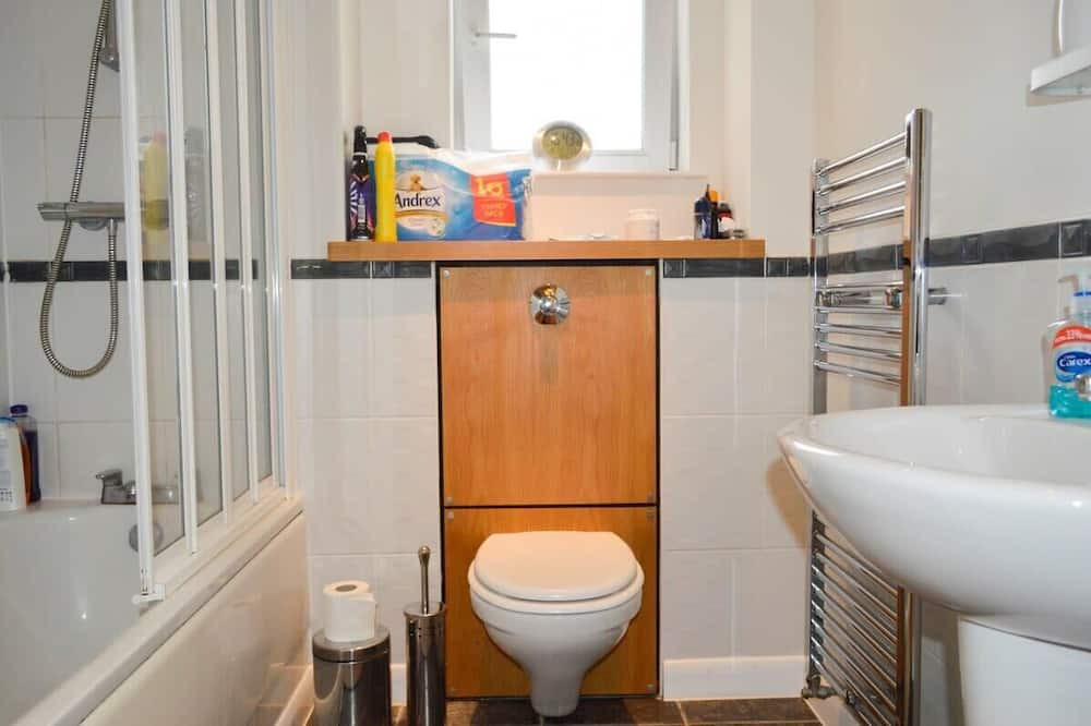 Photo of Bathroom in Tollcross