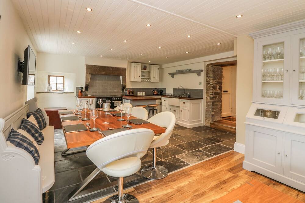 Photo of Kitchen in Forfar