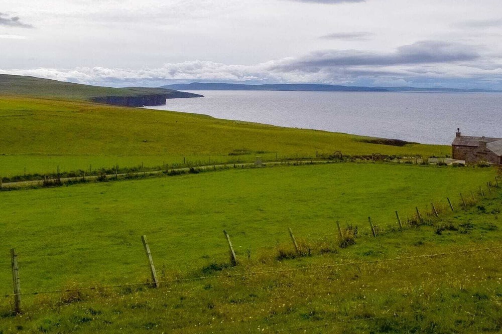 Photo of Outdoor in Pierowall