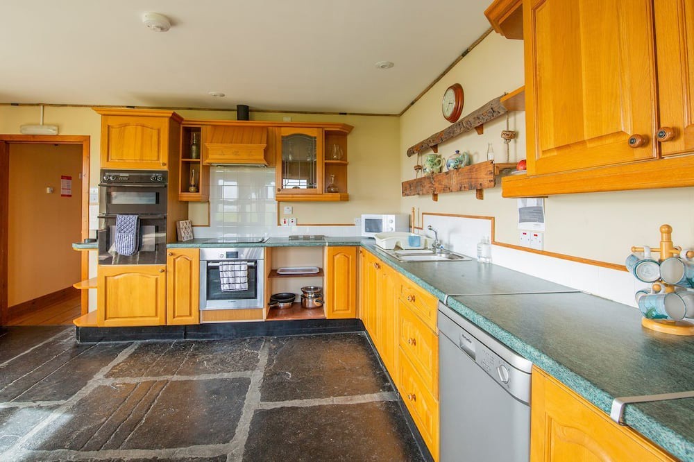 Photo of Kitchen in Pierowall