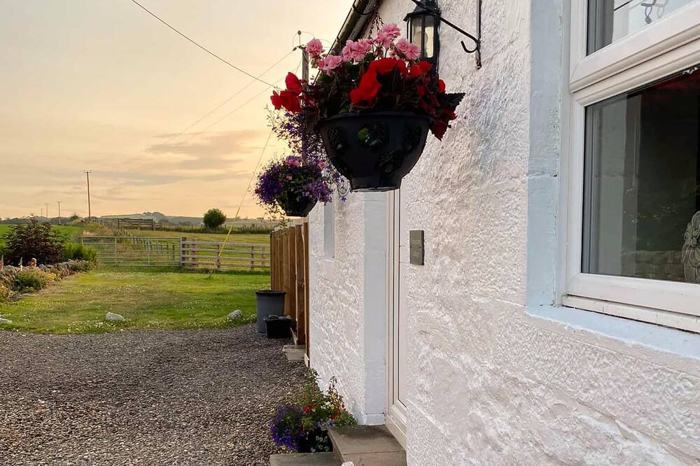 Photo of Outdoor in Dalton