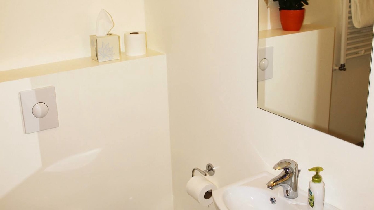 Photo of Bathroom in Adaldalur