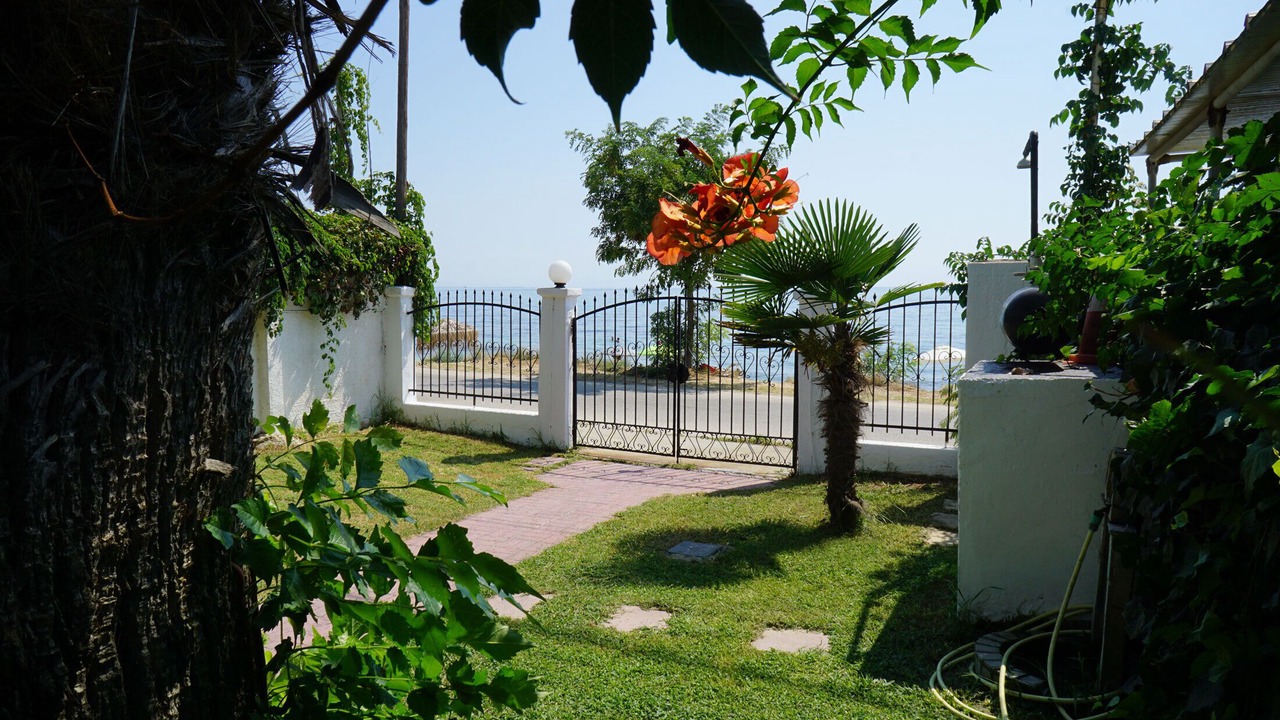 Photo of Outdoor in Lefkippos