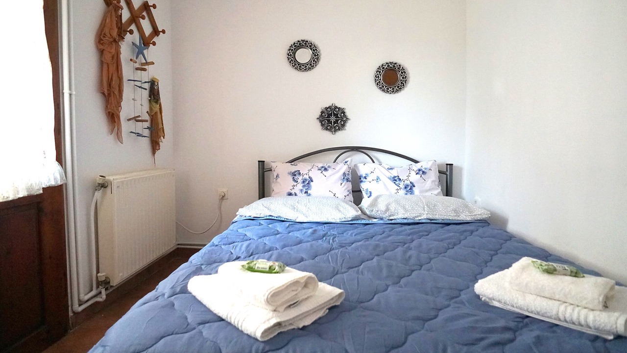 Photo of Bedroom in Lefkippos