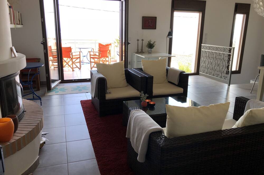 Photo of Patio Balcony in Koroni