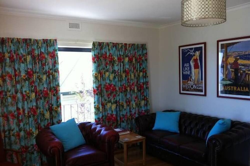 Photo of Livingroom in Burnie