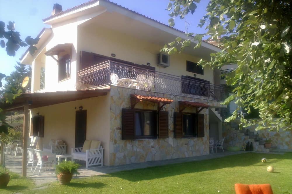Photo of Outdoor in Aristotelis