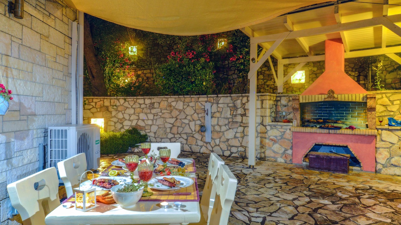 Photo of Others in Gaios