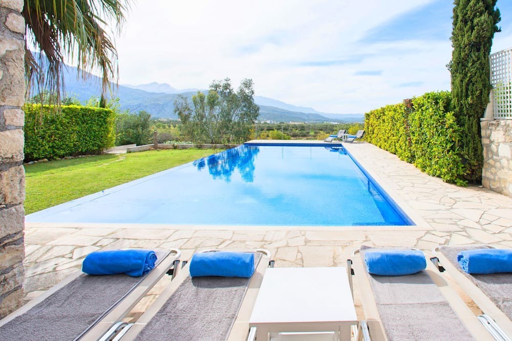 Photo of Outdoor in Dramia