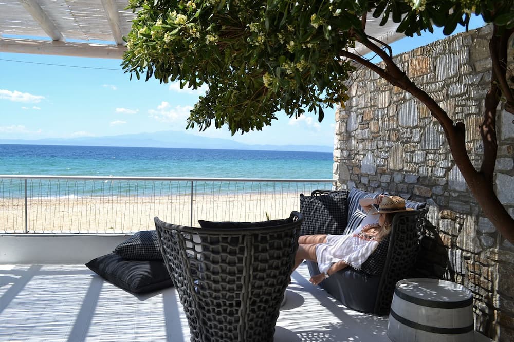 Photo of Patio Balcony in Megalos Prinos