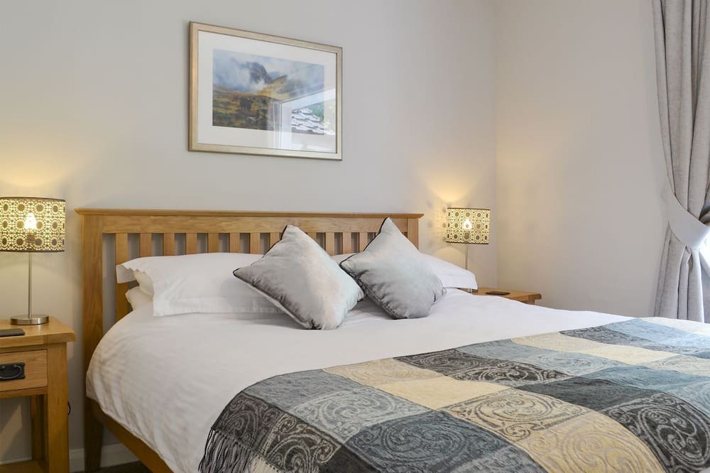Photo of Bedroom in Glencoe