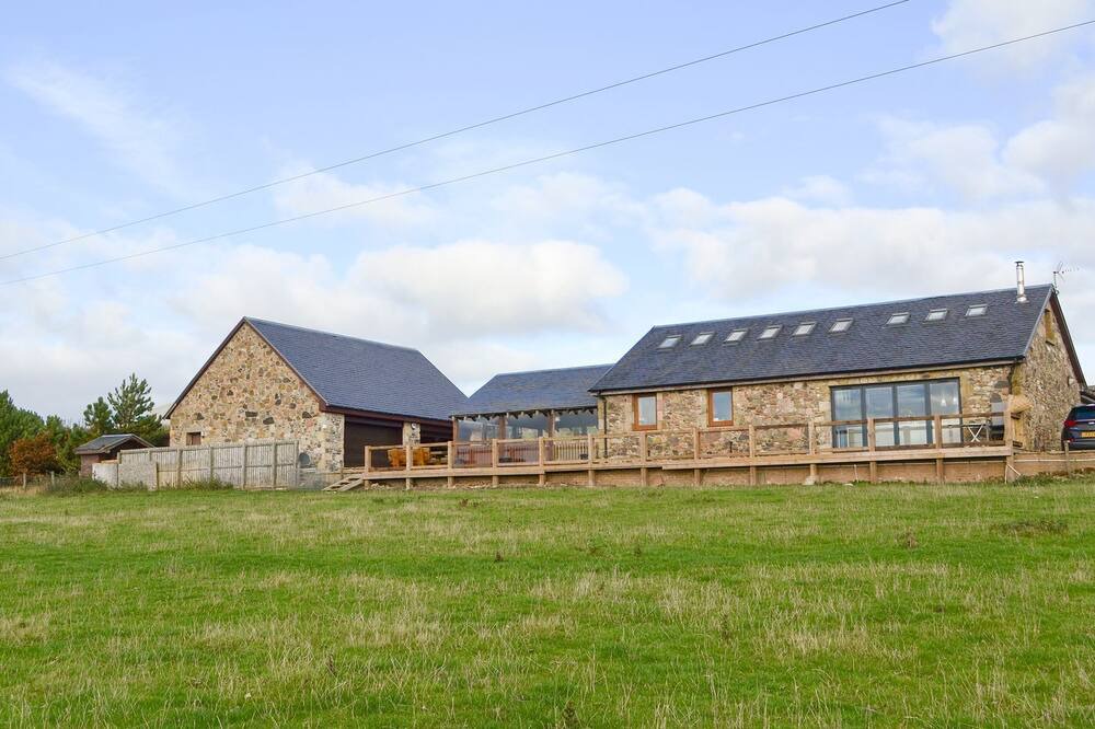 Photo of Outdoor in Heriot