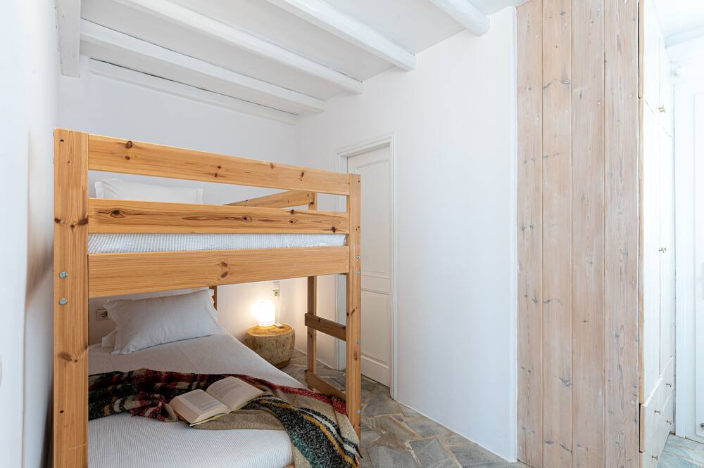 Photo of Bedroom in Psarou