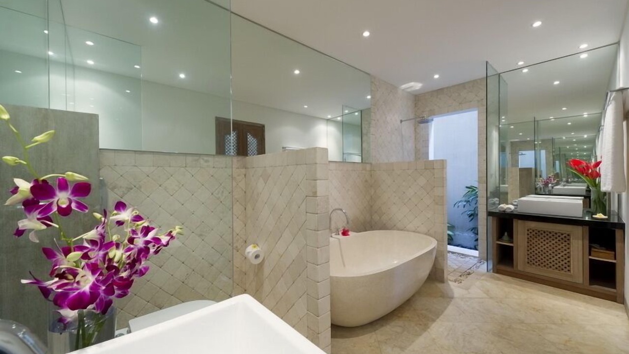 Photo of Bathroom in Candi Dasa
