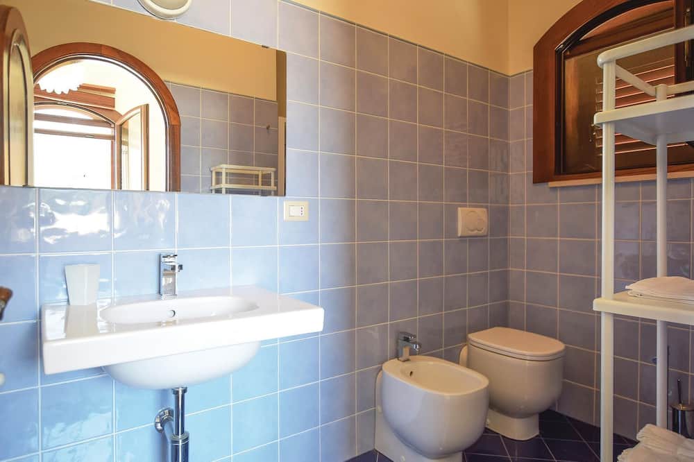 Photo of Bathroom in Pizzo