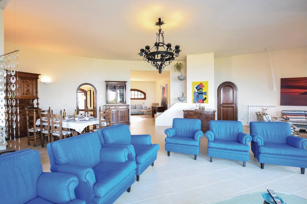 Photo of Bedroom in Pizzo
