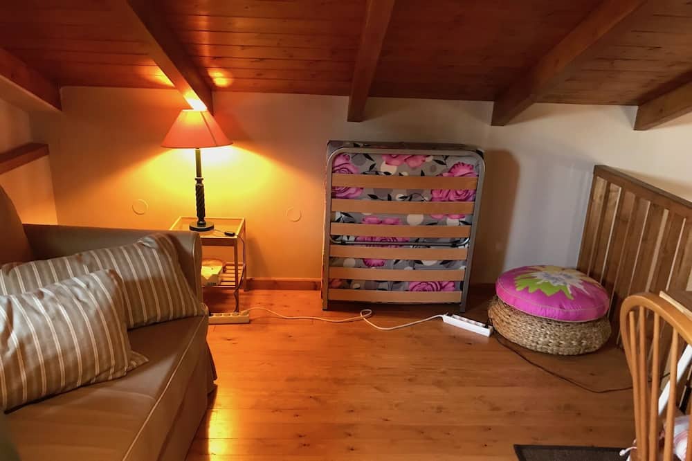 Photo of Livingroom in Archea Pissa