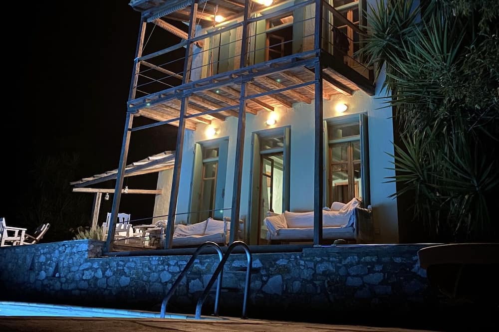 Photo of Outdoor in Glossa