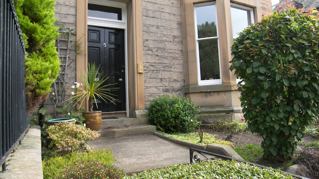 Photo of Outdoor in Newington
