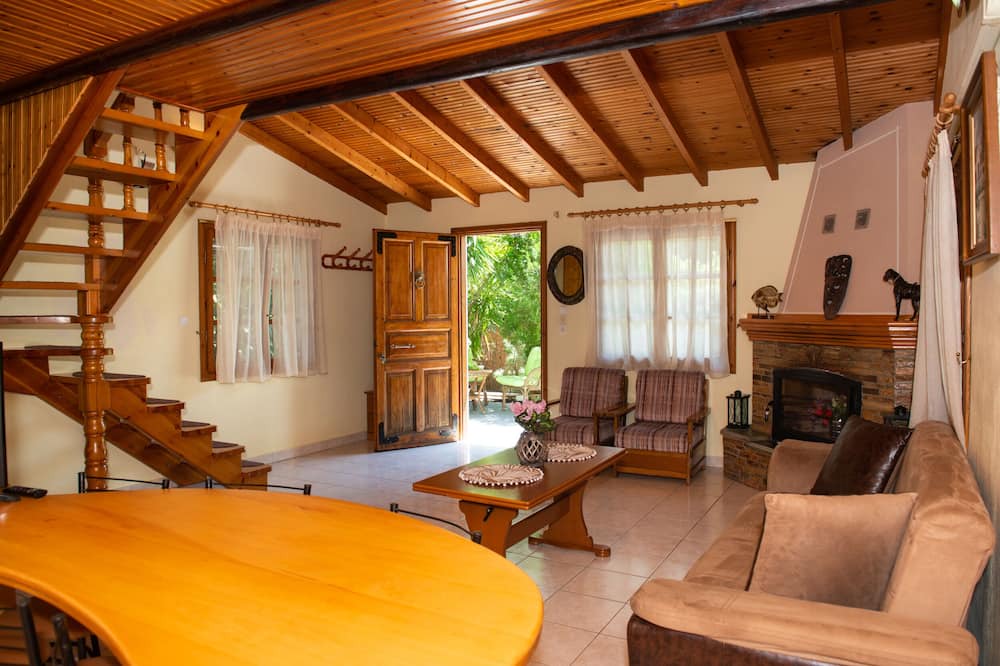 Photo of Livingroom in Megalos Prinos