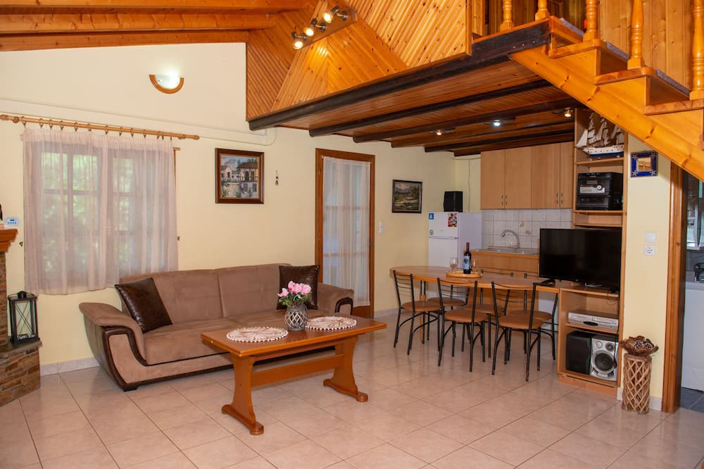 Photo of Livingroom in Megalos Prinos