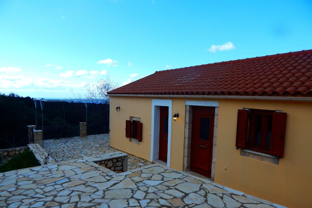 Photo of Outdoor in Antipata
