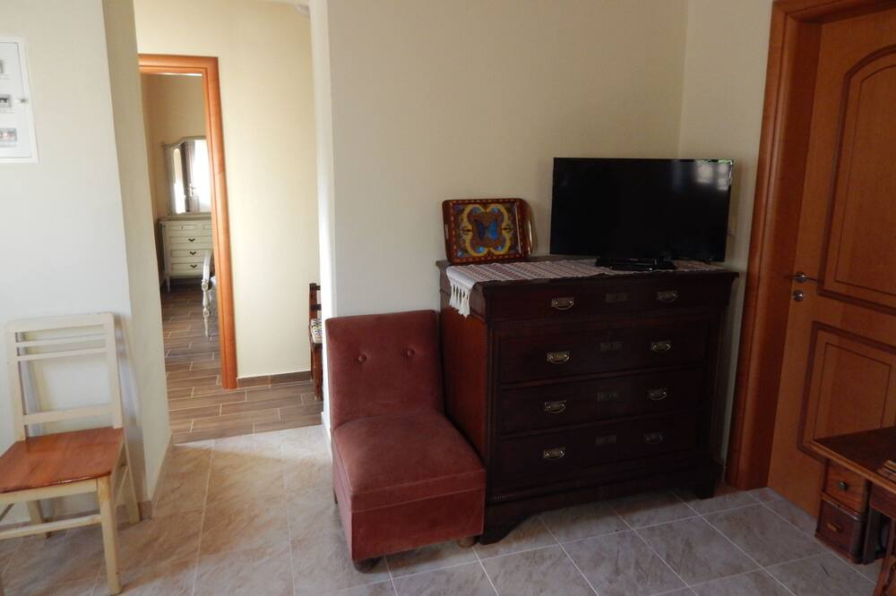Photo of Bedroom in Antipata