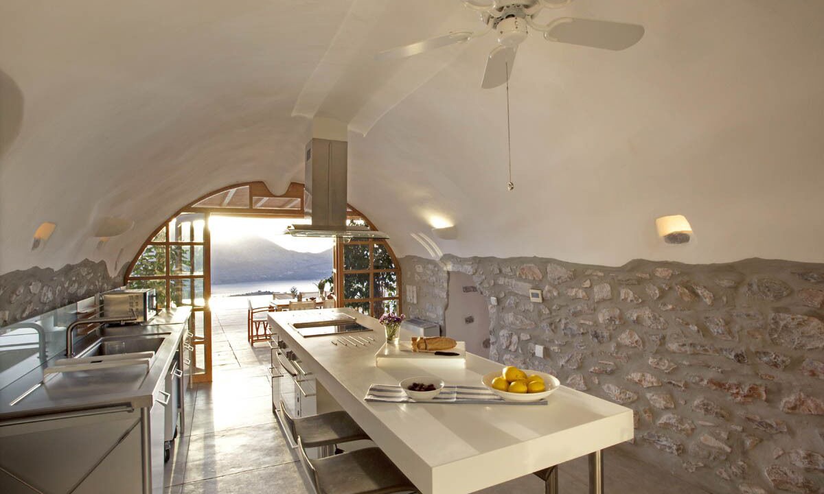 Photo of Kitchen in East Mani