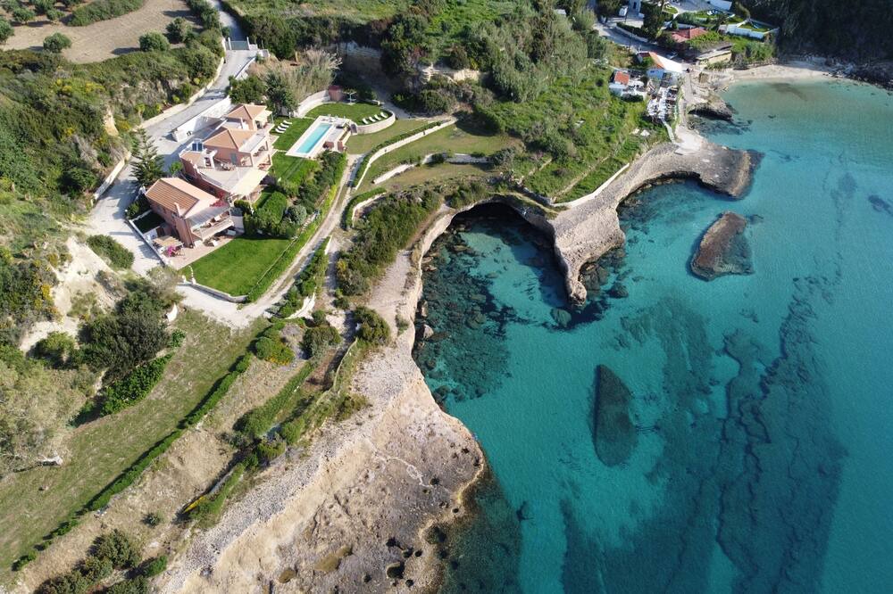 Photo of Outdoor in Karavados