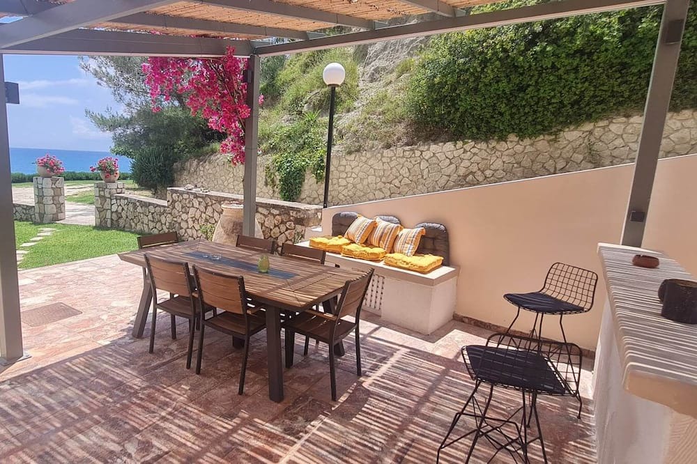 Photo of Outdoor in Karavados