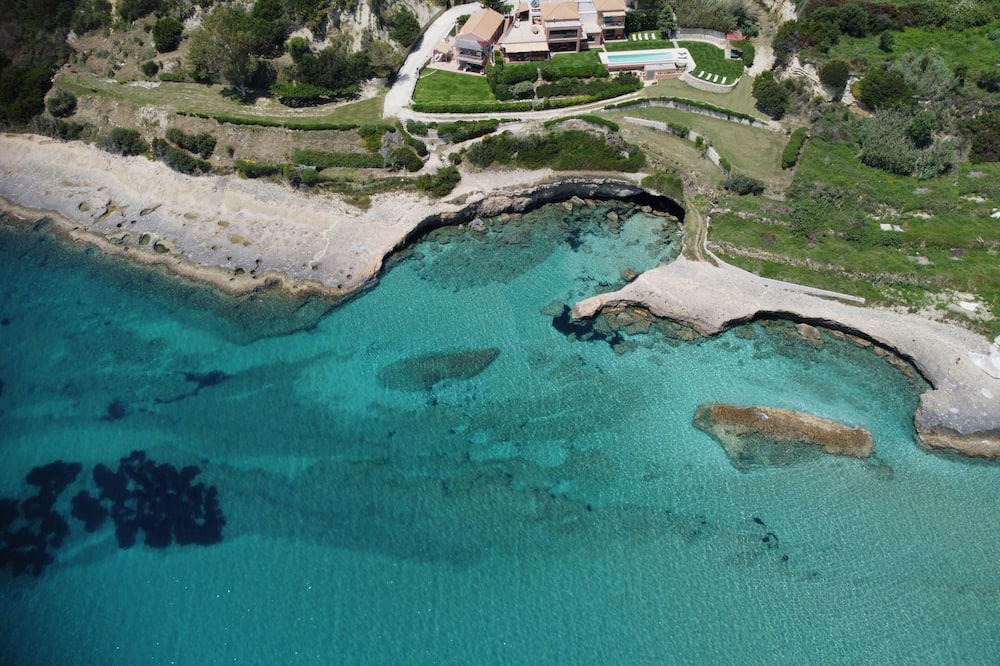Photo of Outdoor in Karavados