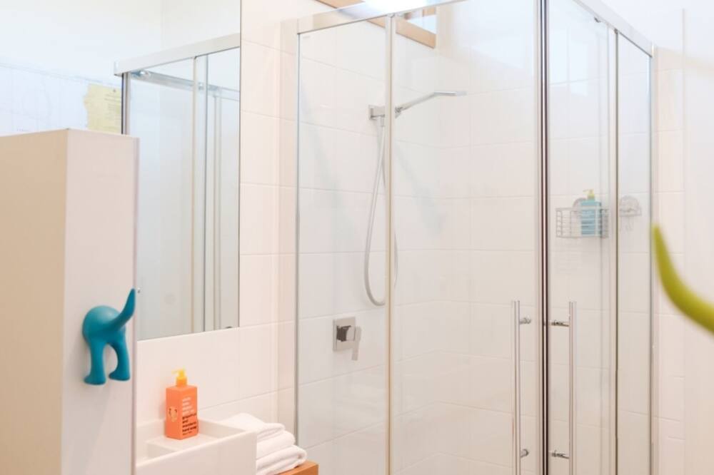 Photo of Bathroom in Bicheno