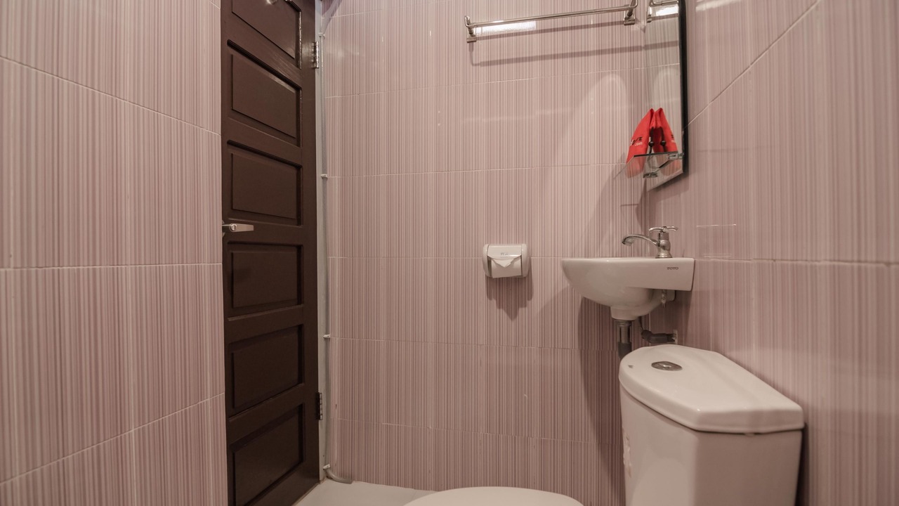 Photo of Bathroom in Banjarbaru